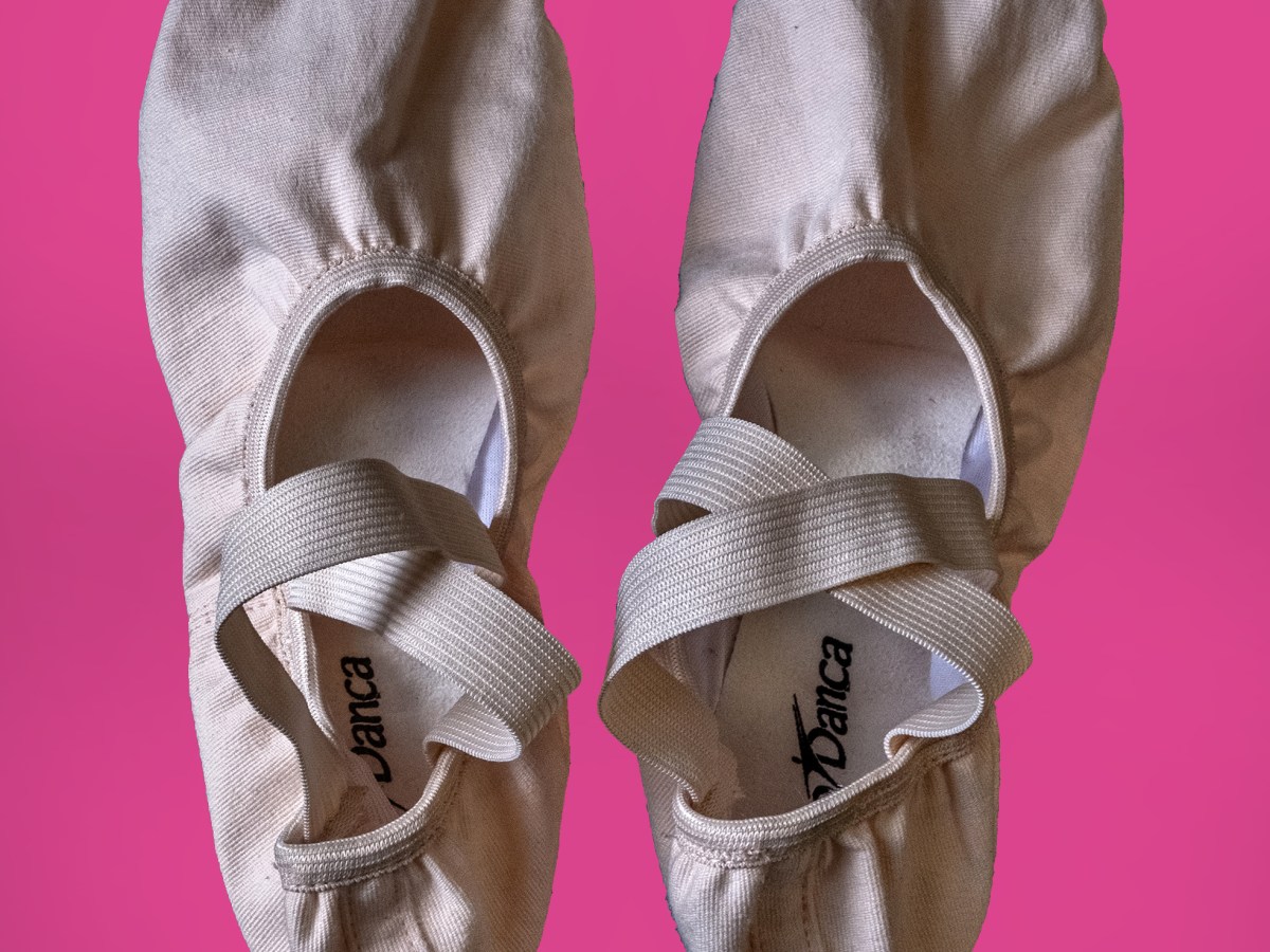 The Arts Team want your&nbsp;shoes!