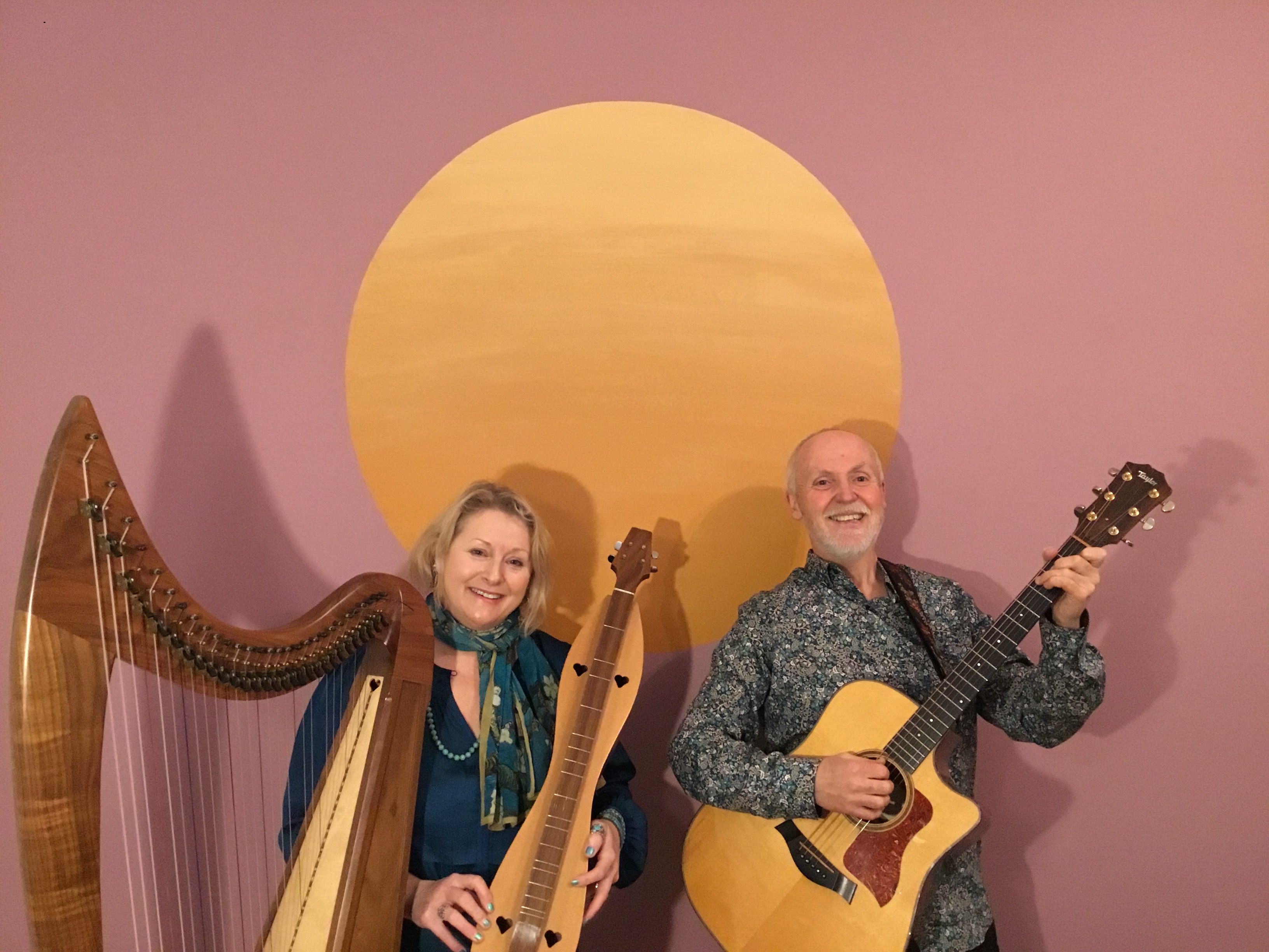 Photo of musicians Sarah Dean and Chris Bartram