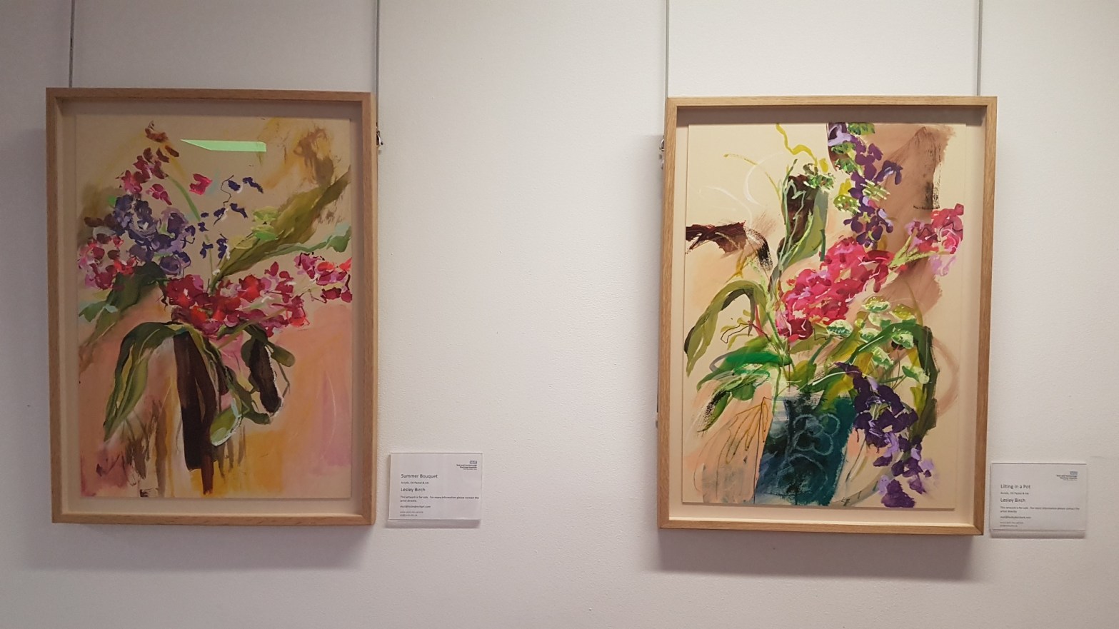 Artwork of abstract flowers by Lesley Birch